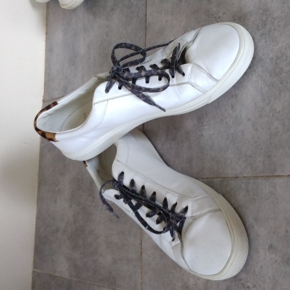 SAINT LAURENT - Picture 15 of 15